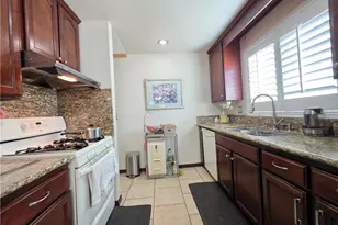 321 Johnston St, Colton, CA 92324 - Photo 11
