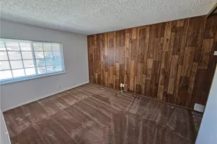 14185 Burning Tree, Victorville, CA 92395 - Photo 11
