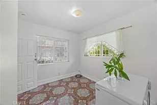 1659 W 39th St, Los Angeles, CA 90062 - Photo 13