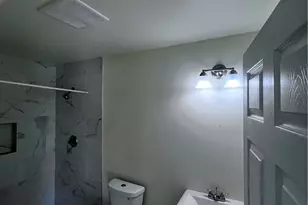 1659 W 39th St, Los Angeles, CA 90062 - Photo 9