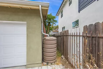 1659 W 39th Street, Los Angeles, CA 90062 - Photo 51