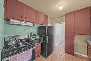 1659 W 39th St, Los Angeles, CA 90062 - Photo 17