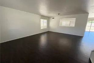 17 Del Brienza, Lake Elsinore, CA 92532 - Photo 3