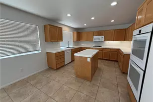 17 Del Brienza, Lake Elsinore, CA 92532 - Photo 13