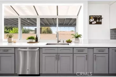 2606 N Palm Avenue, Rialto, CA 92377 - Photo 11