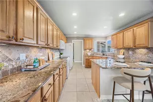 1571 W Pacific, Anaheim, CA 92802 - Photo 9