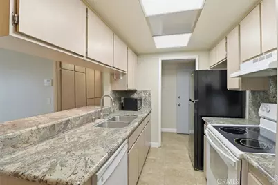 1517 E Garfield St, Glendale, CA 91205 - Photo 9