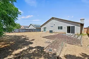 14336 Caroline, Adelanto, CA 92301 - Photo 17