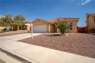 17557 Caprice Way, Victorville, CA 92395 - Photo 3