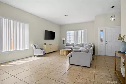 17557 Caprice Way, Victorville, CA 92395 - Photo 33
