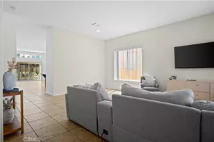17557 Caprice Way, Victorville, CA 92395 - Photo 35
