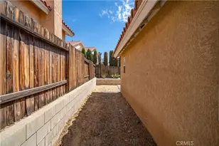 17557 Caprice Way, Victorville, CA 92395 - Photo 43