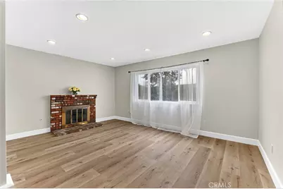 1302 S Yucca Avenue, Bloomington, CA 92316 - Photo 7