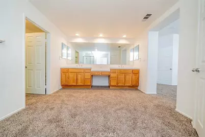 11958 Russell Court, Victorville, CA 92392 - Photo 19