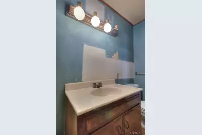7430 Liberty, Corona, CA 92881 - Photo 35