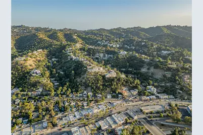 12448 Laurel Terrace Drive, Studio City, CA 91604 - Photo 13