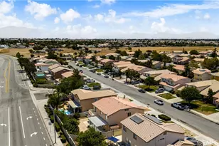 15556 Skylark, Fontana, CA 92336 - Photo 41