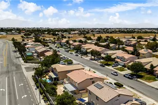 15556 Skylark, Fontana, CA 92336 - Photo 41