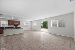 6974 Stanza Ct, Fontana, CA 92336 - Photo 9
