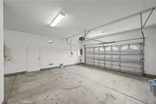 6974 Stanza Ct, Fontana, CA 92336 - Photo 33