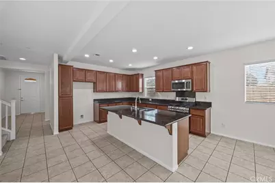 6974 Stanza Court, Fontana, CA 92336 - Photo 5