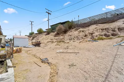 530 E Mountain View, Barstow, CA 92311 - Photo 23