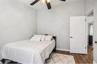 1107 E Walnut Avenue, Glendora, CA 91741 - Photo 19