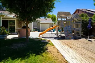 13190 Mugu Ct, Apple Valley, CA 92308 - Photo 39