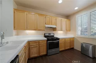1219 W Holguin St, Lancaster, CA 93534 - Photo 3