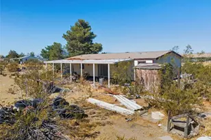 24374 Mobray Ave, Oro Grande, CA 92368 - Photo 11
