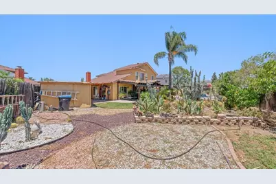 25833 Sweetleaf Street, Moreno Valley, CA 92553 - Photo 35