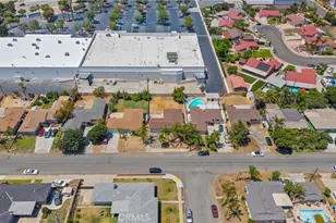 19026 Grove Pl, Bloomington, CA 92316 - Photo 35