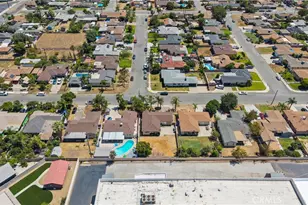 19026 Grove Pl, Bloomington, CA 92316 - Photo 37
