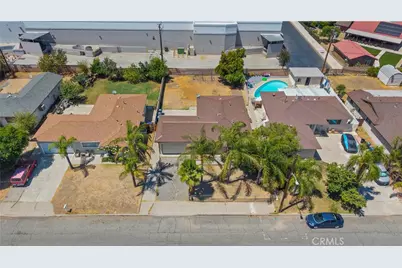 19026 Grove Place, Bloomington, CA 92316 - Photo 31