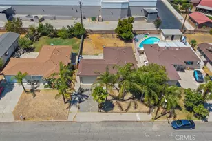19026 Grove Pl, Bloomington, CA 92316 - Photo 31