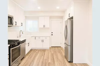 1260 N Grove Avenue, Upland, CA 91786 - Photo 15