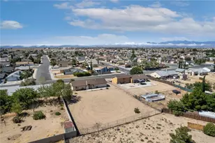 13792 Northstar Ave, Victorville, CA 92392 - Photo 25