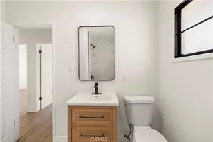 4072 Hillcrest Dr, Los Angeles, CA 90008 - Photo 27