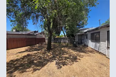 2881 N Golden, San Bernardino, CA 92404 - Photo 9