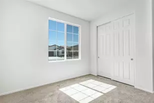 12438 Pinos Verde Ln, Victorville, CA 92392 - Photo 13