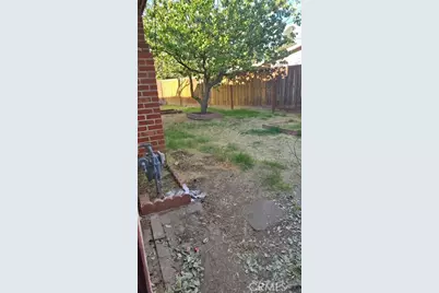 1454 W Gettysburg, Fresno, CA 93705 - Photo 19
