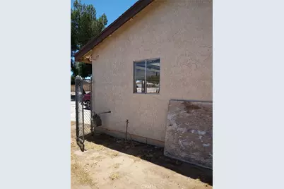 15472 Jasmine Street, Victorville, CA 92395 - Photo 17