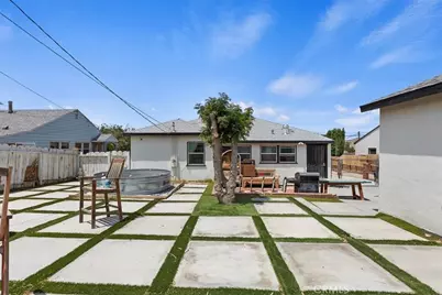 112 W Grandview Drive, Barstow, CA 92311 - Photo 5