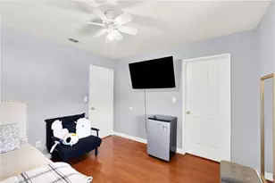 13047 San Carlos Ct, Victorville, CA 92392 - Photo 15