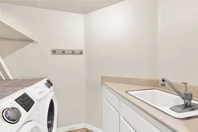 13047 San Carlos Court, Victorville, CA 92392 - Photo 11