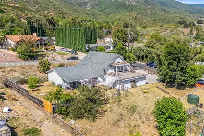 810 Hillyfield Lane, San Bernardino, CA 92407 - Photo 5