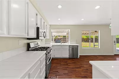 28348 Saddlebrook, Highland, CA 92346 - Photo 9