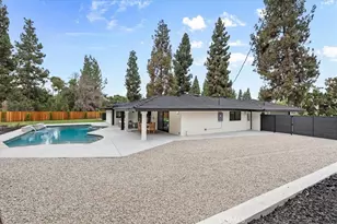 2000 Redondo, Fullerton, CA 92835 - Photo 39