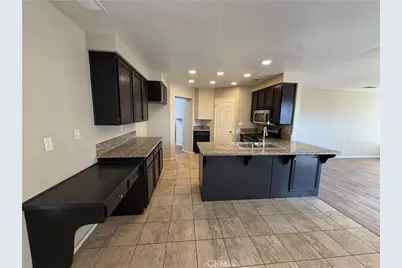 39697 Casandra Court, Murrieta, CA 92563 - Photo 11