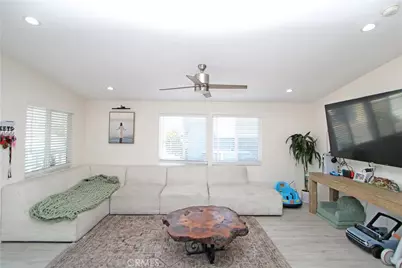 1461 W Mission Boulevard #106, Pomona, CA 91766 - Photo 3